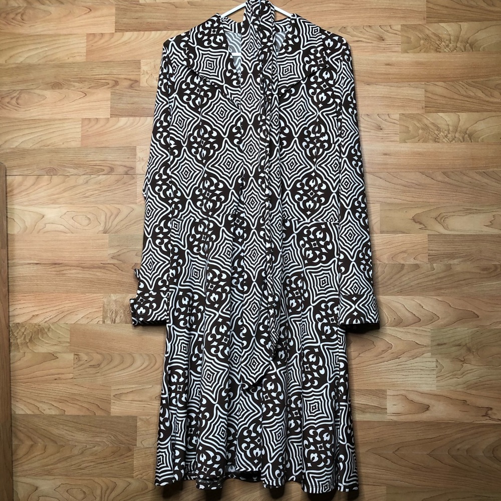 INC BROWN AND TAN SIZE LARGE PRINT DRESS - Picture 2 of 10